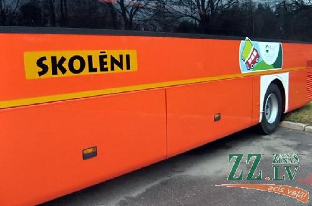 Rosina lauku pašvaldības skolēnu autobusus izmantot arī grūtnieču nogādāšanai pie ārsta