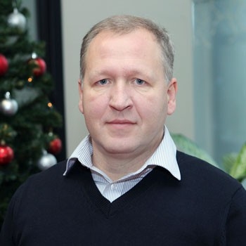 “Saskaņas” Jelgavas nodaļas valde lemj par deputāta Stoļarova izslēgšanu no biedru rindām 
