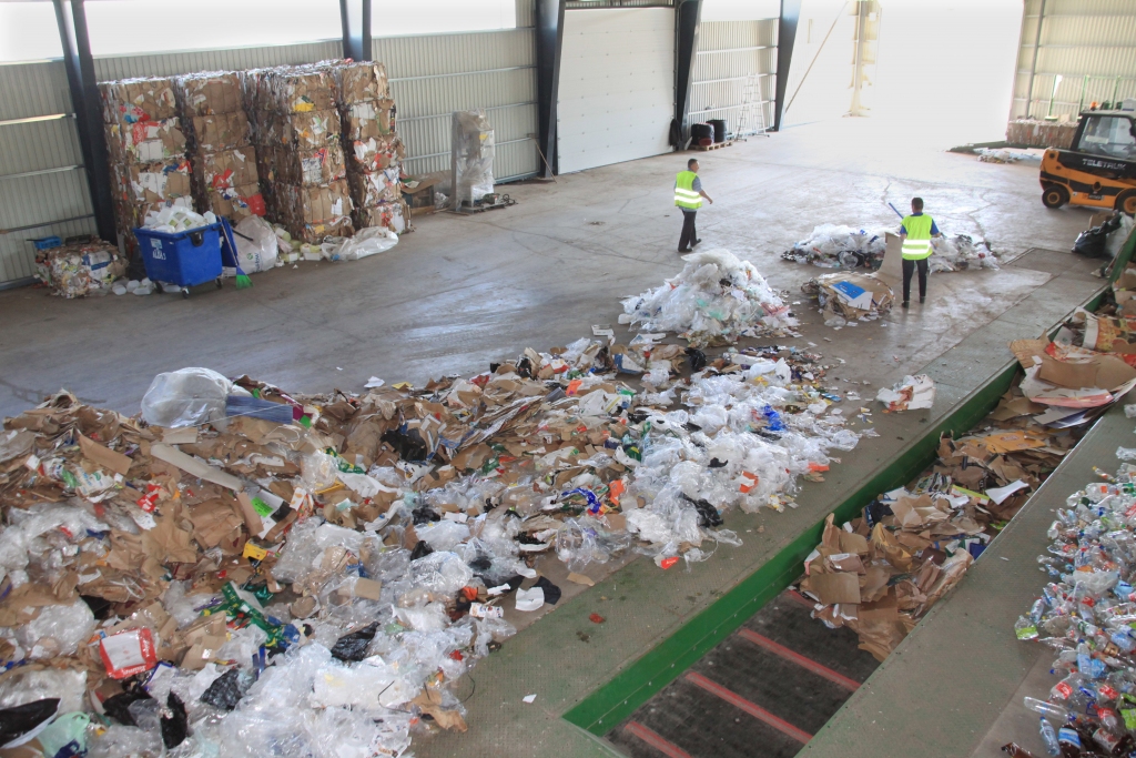 Atkritumus šķiro arvien vairāk iedzīvotāju