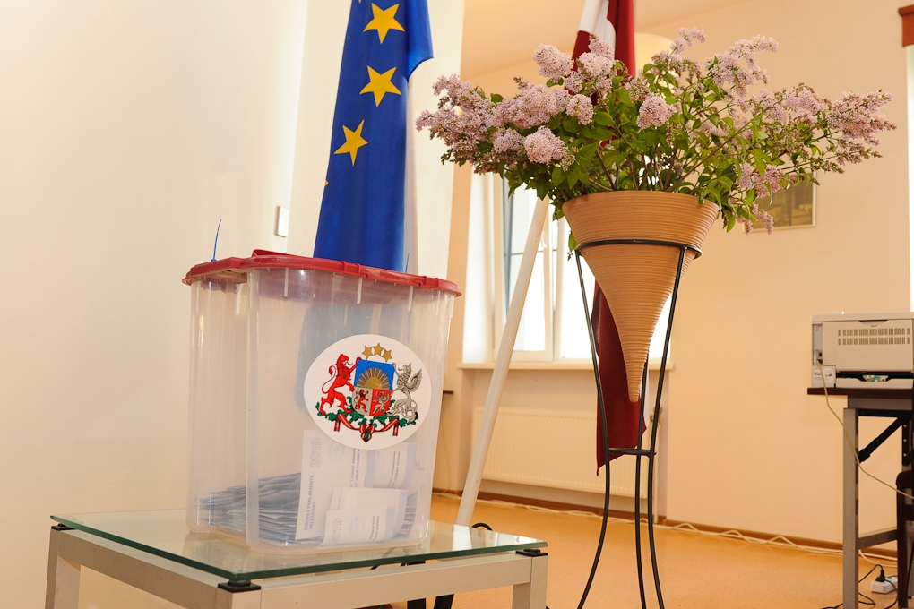 Eiropas Parlamenta vēlēšanās Latvijā uzvarējusi "Jaunā Vienotība"